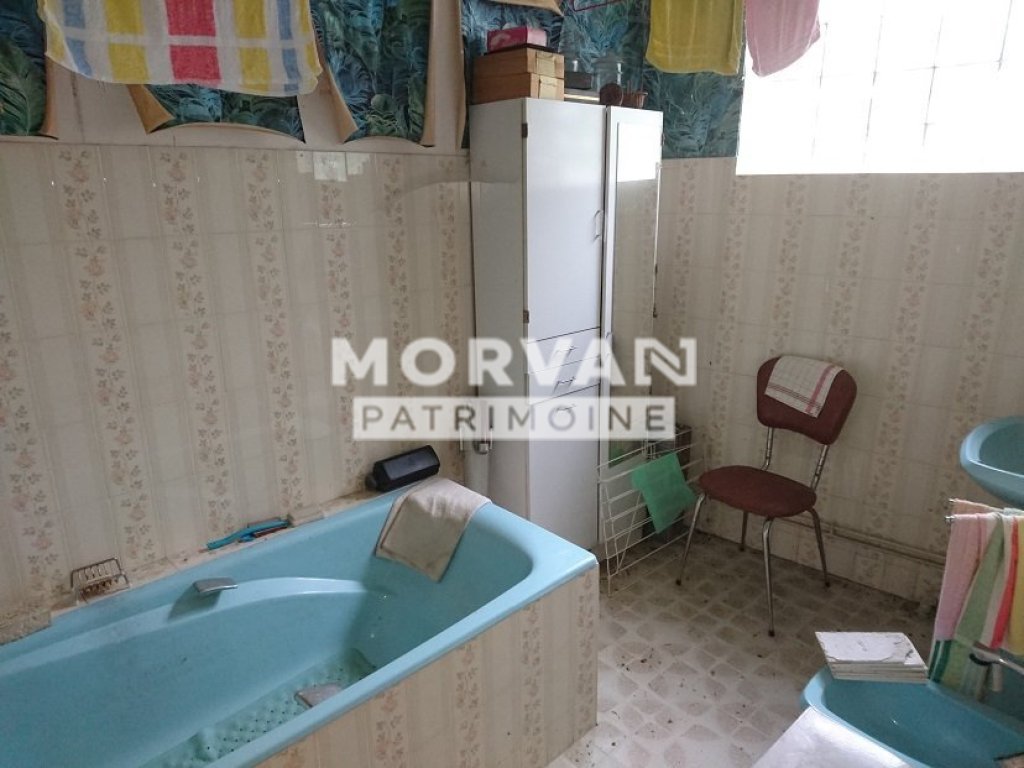 MAISON A VENDRE - CHATEAU CHINON VILLE - 63.4 m2 - 25�000�&euro;