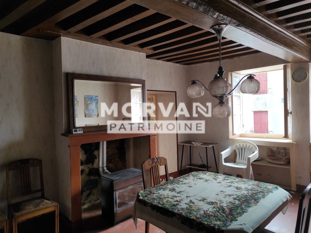 MAISON A VENDRE - CHATEAU CHINON VILLE - 62.44 m2 - 29�900�&euro;