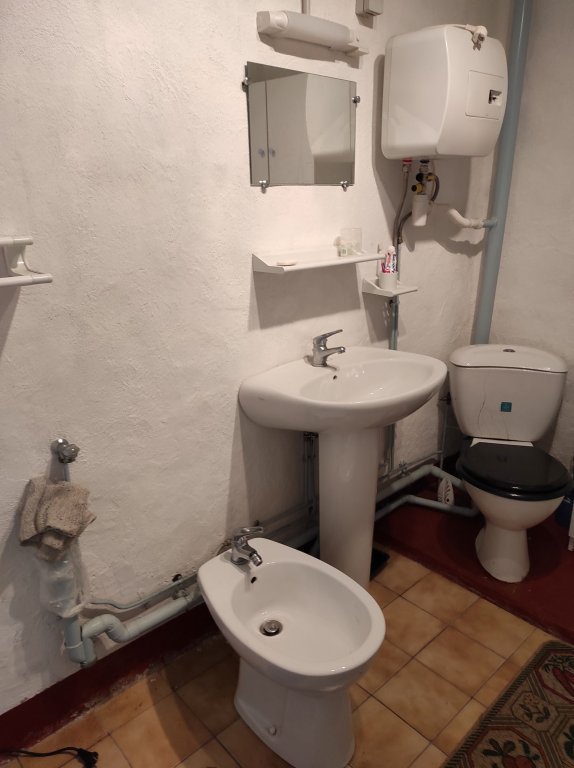 MAISON A VENDRE - CHATEAU CHINON VILLE - 62.44 m2 - 29�900�&euro;