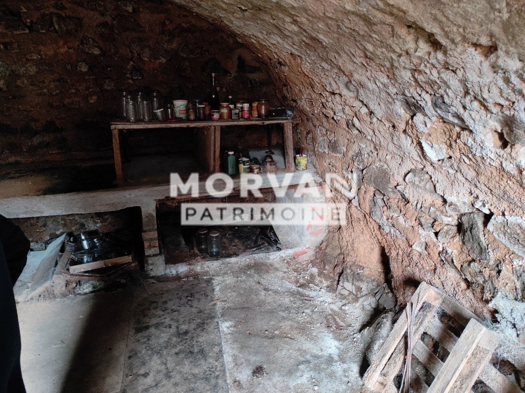 MAISON A VENDRE - CHATEAU CHINON VILLE - 62.44 m2 - 29�900�&euro;