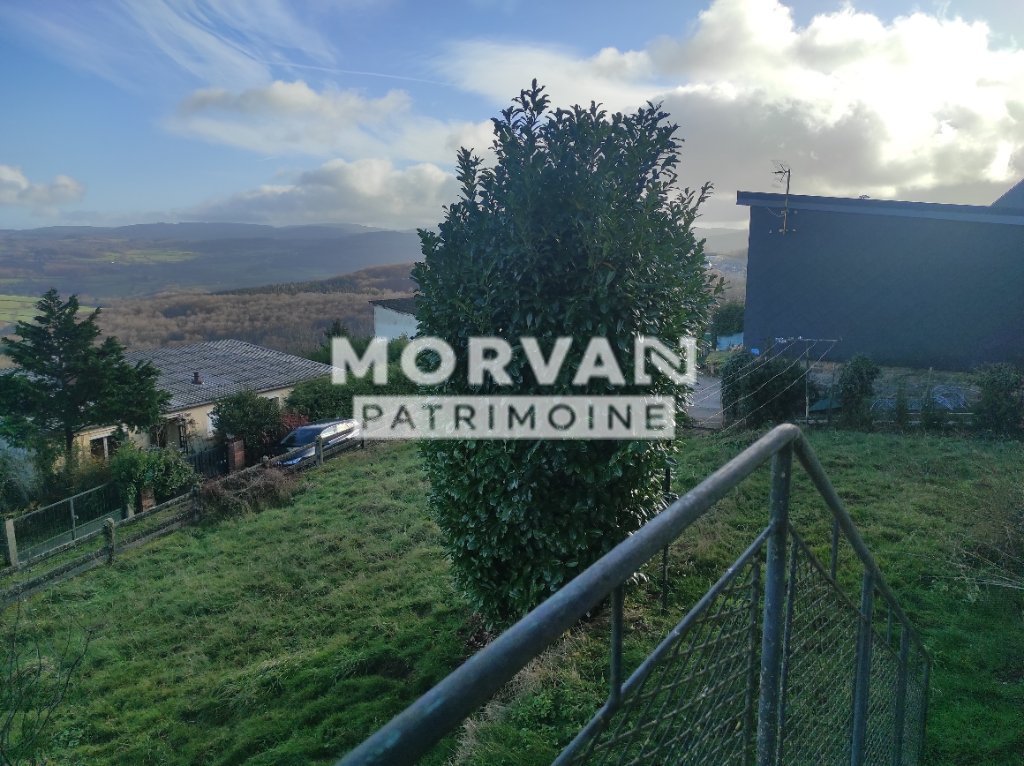 MAISON A VENDRE - CHATEAU CHINON VILLE - 77.38 m2 - 82�000�&euro;