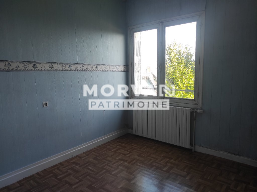 MAISON A VENDRE - CHATEAU CHINON VILLE - 77.38 m2 - 82�000�&euro;