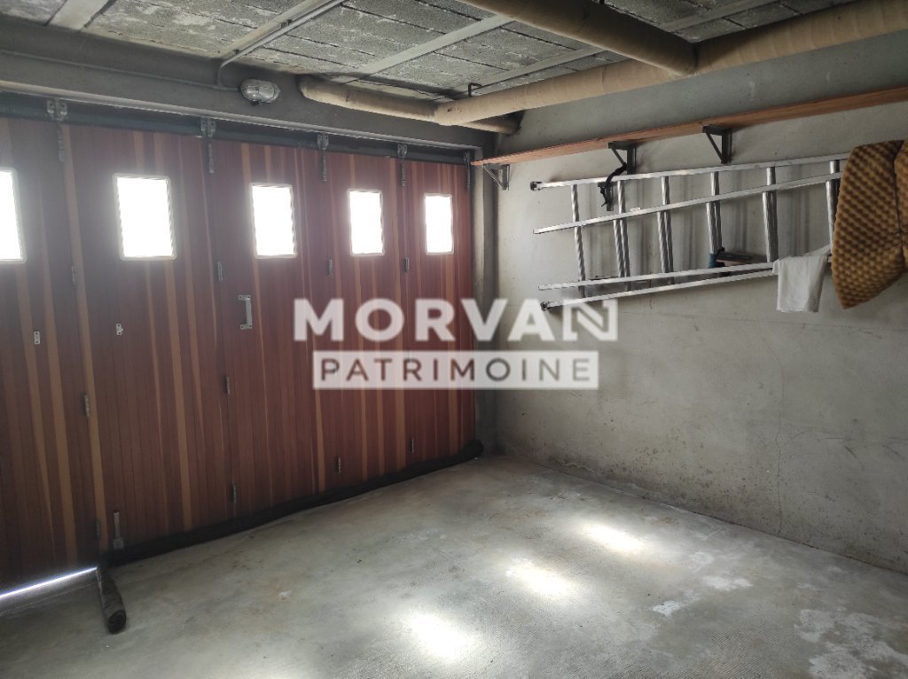 MAISON A VENDRE - CHATEAU CHINON VILLE - 137.69 m2 - 65�000�&euro;