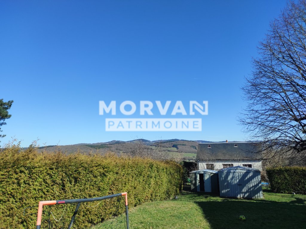 MAISON A VENDRE - CHATEAU CHINON VILLE - 120 m2 - 138 000 &euro;