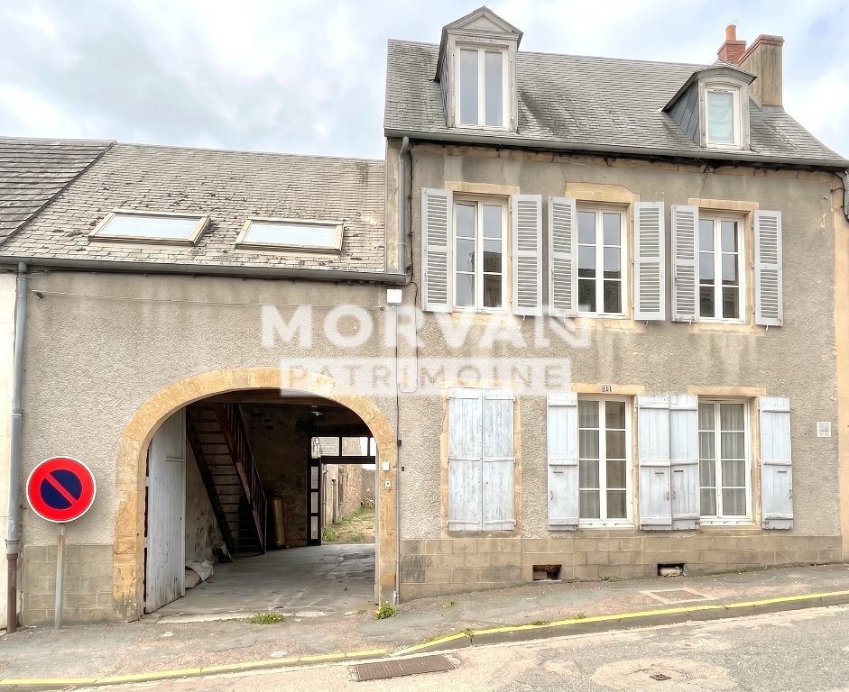 MAISON A VENDRE - CHATEAU CHINON VILLE - 190 m2 - 88 000 &euro;