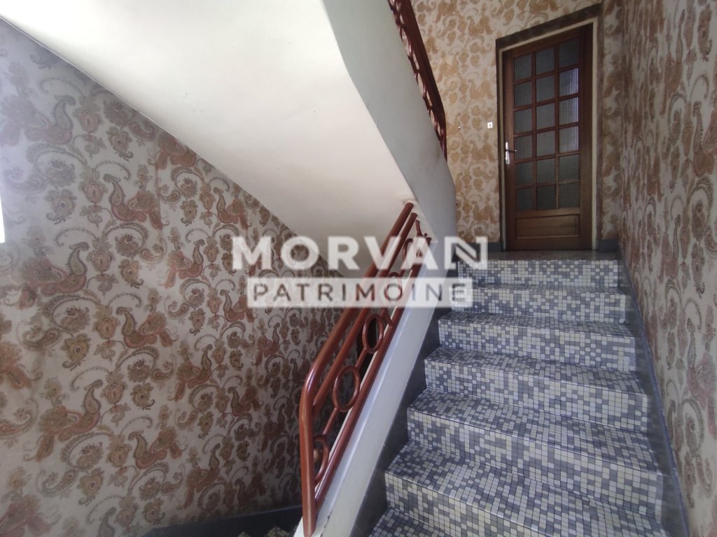 MAISON A VENDRE - CHATEAU CHINON VILLE - 115.61 m2 - 93 500 &euro;