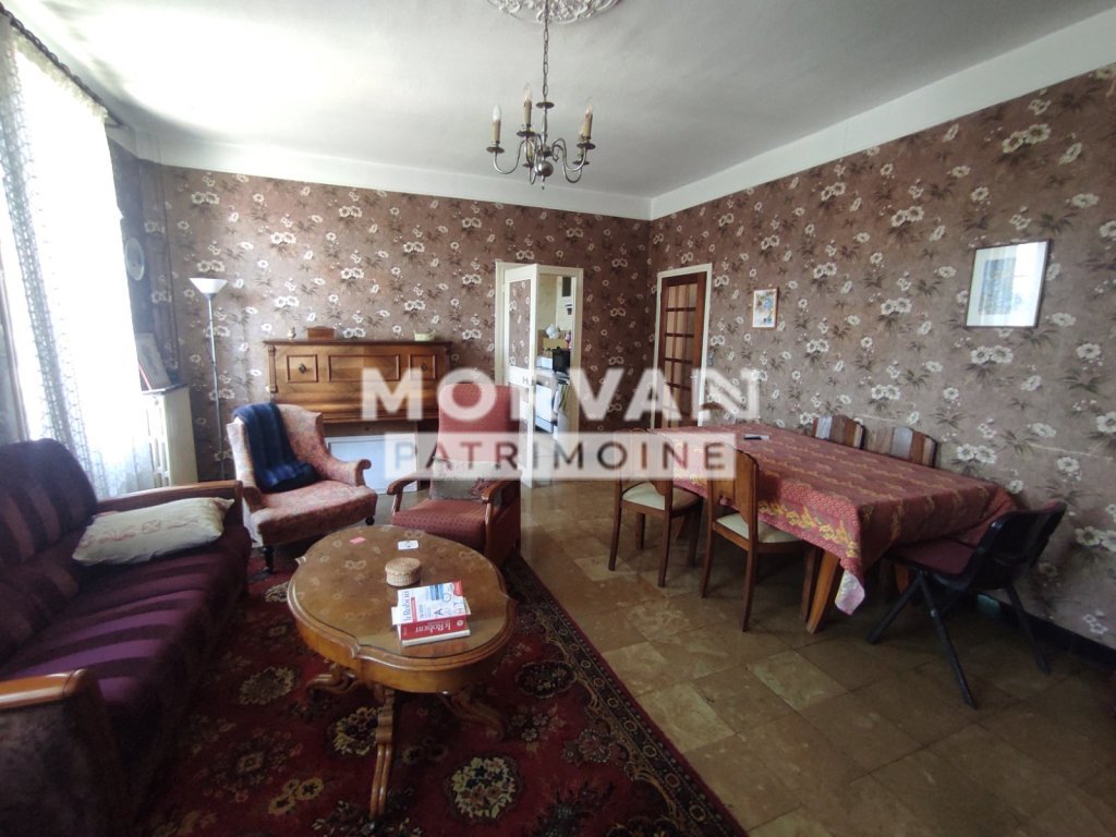MAISON A VENDRE - CHATEAU CHINON VILLE - 115.61 m2 - 93 500 &euro;