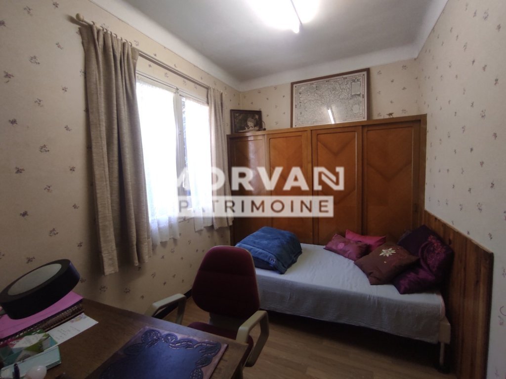MAISON A VENDRE - CHATEAU CHINON VILLE - 115.61 m2 - 93 500 &euro;