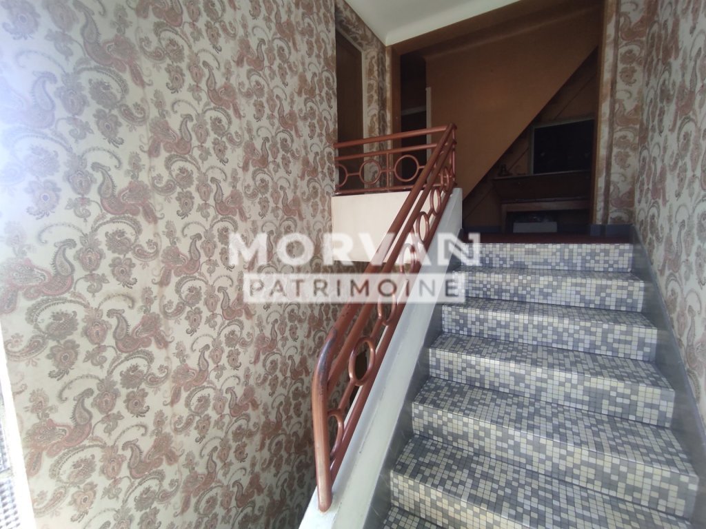 MAISON A VENDRE - CHATEAU CHINON VILLE - 115.61 m2 - 93 500 &euro;