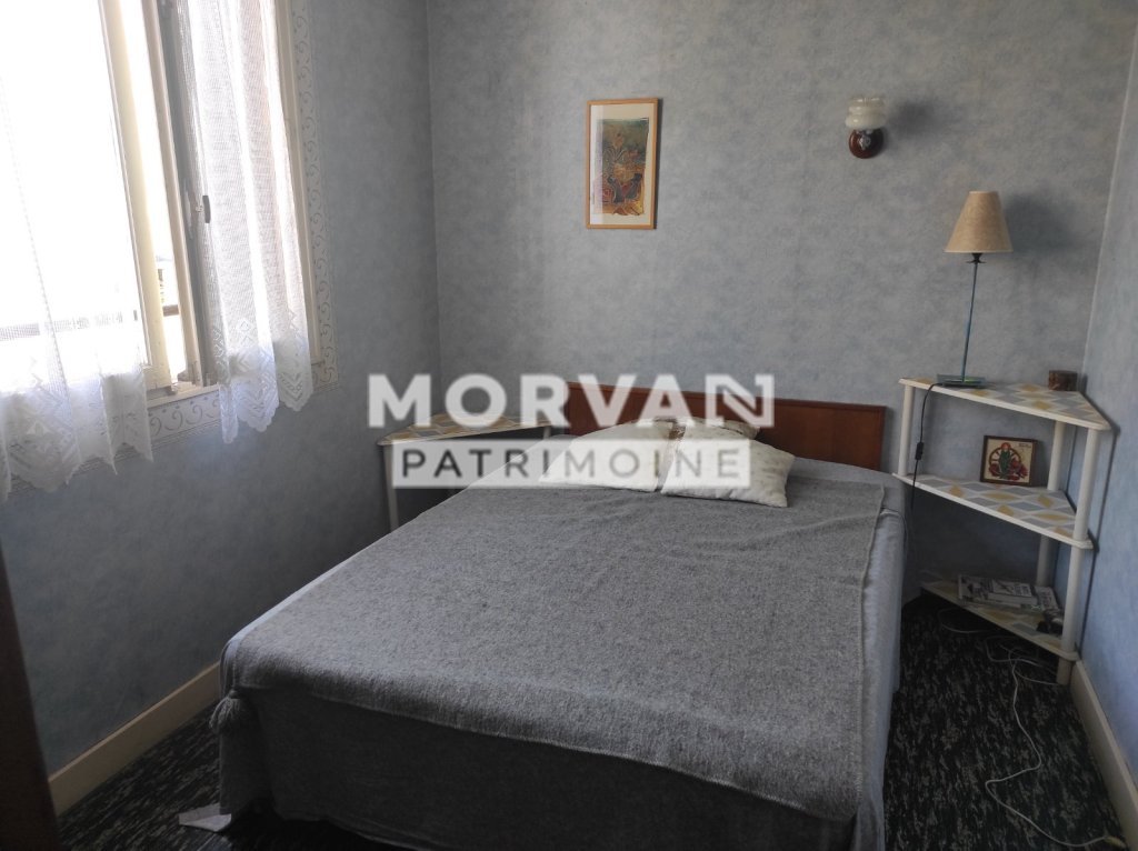 MAISON A VENDRE - CHATEAU CHINON VILLE - 115.61 m2 - 93 500 &euro;