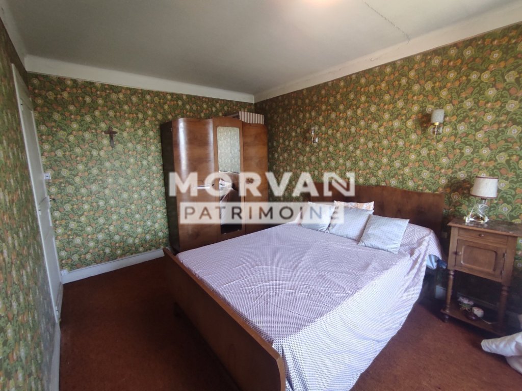 MAISON A VENDRE - CHATEAU CHINON VILLE - 115.61 m2 - 93 500 &euro;