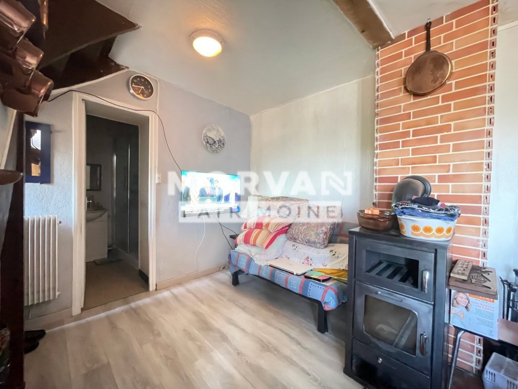 MAISON A VENDRE - CHATEAU CHINON VILLE - 57.57 m2 - 36 000 &euro;