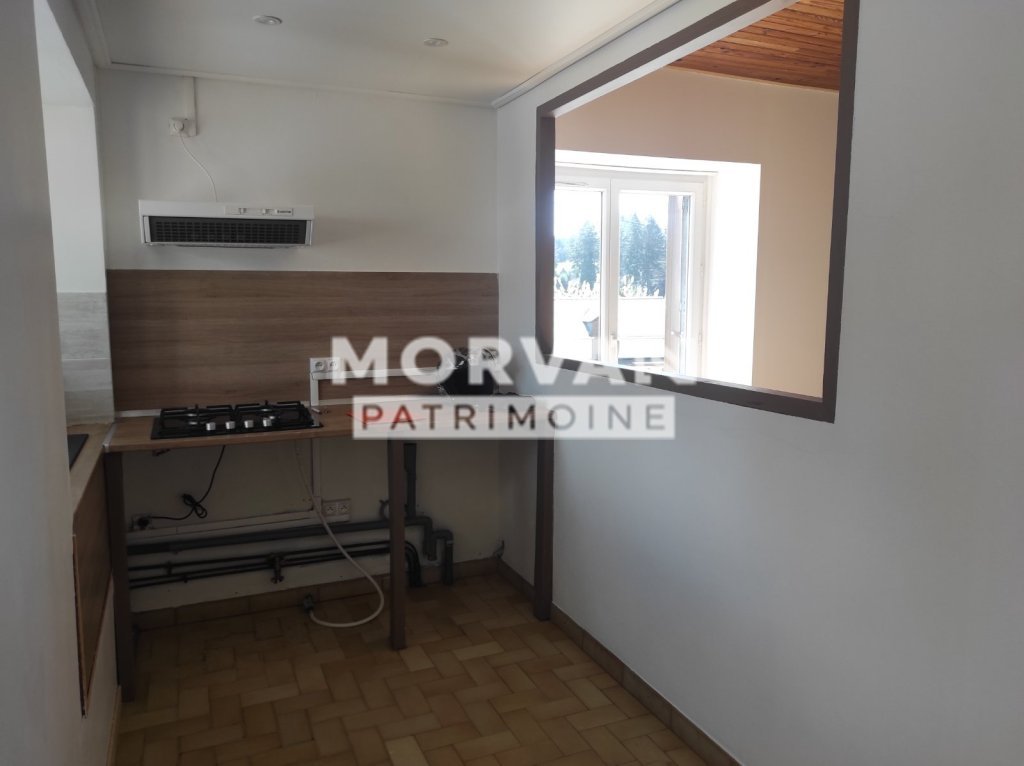 MAISON A VENDRE - CHATEAU CHINON VILLE - 62.08 m2 - 59 900 &euro;