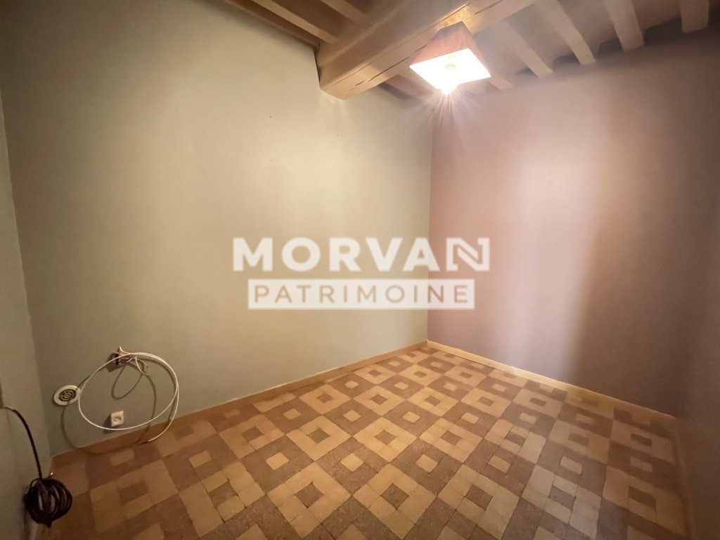MAISON A VENDRE - CHATEAU CHINON VILLE - 61.8 m2 - 57 000 &euro;