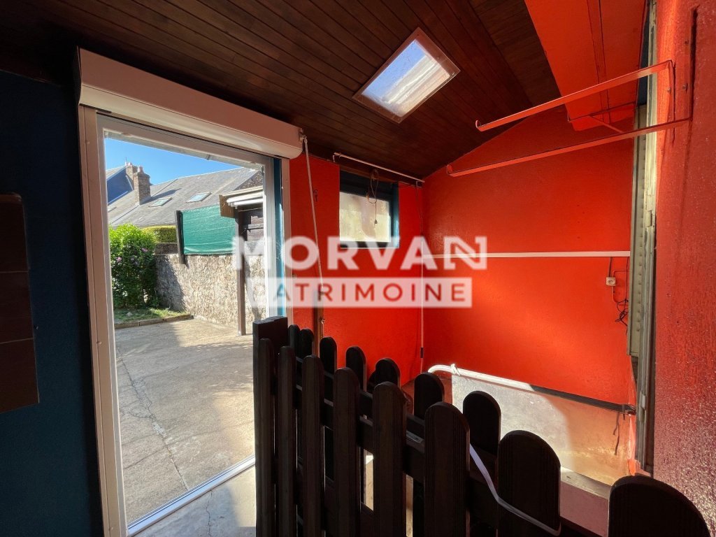MAISON A VENDRE - CHATEAU CHINON VILLE - 61.8 m2 - 57 000 &euro;
