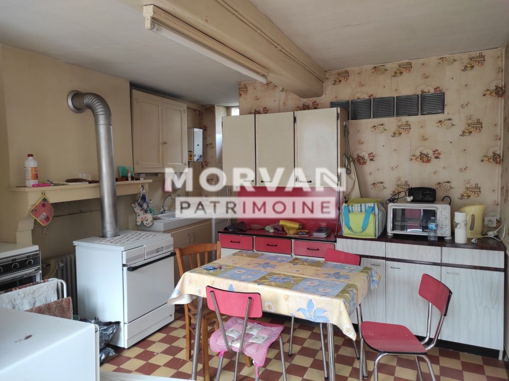 MAISON A VENDRE - CHATEAU CHINON VILLE - 62.44 m2 - 29 900 &euro;