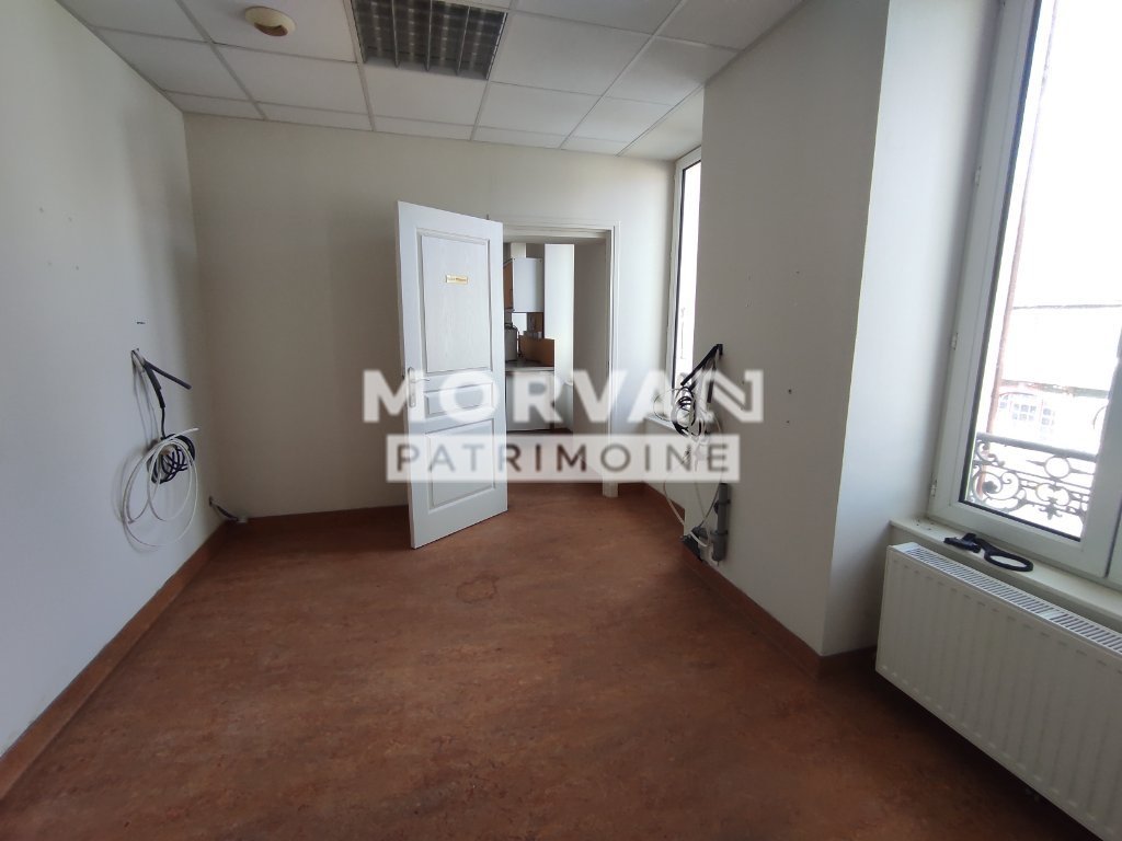 Immeuble de 208 m² A VENDRE - CHATEAU CHINON VILLE - 208.74 m2 - 89 000 &euro;