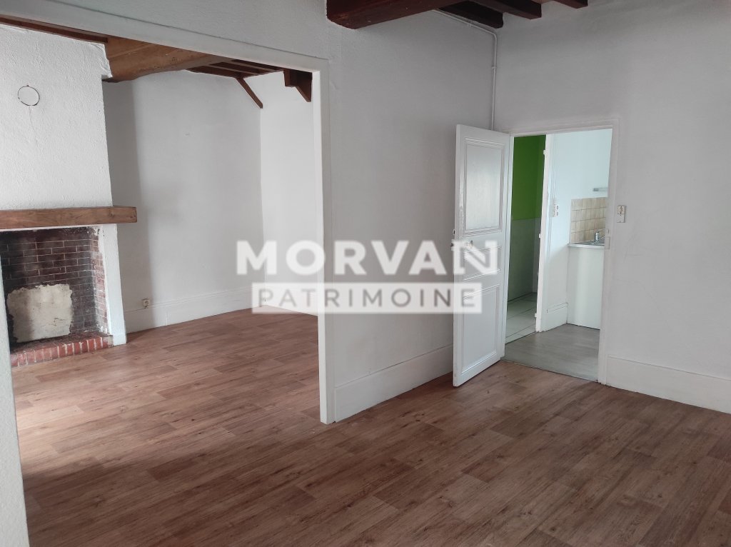 MAISON A VENDRE - CHATEAU CHINON VILLE - 92.43 m2 - 49 900 &euro;