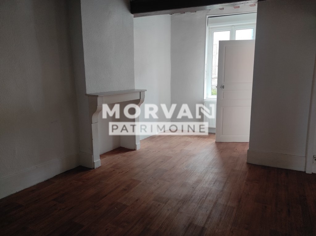 MAISON A VENDRE - CHATEAU CHINON VILLE - 92.43 m2 - 49 900 &euro;