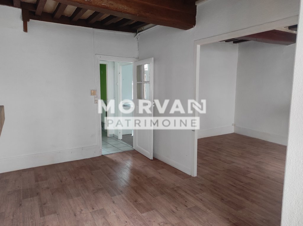 MAISON A VENDRE - CHATEAU CHINON VILLE - 92.43 m2 - 49 900 &euro;
