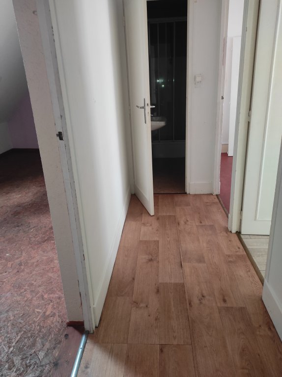 MAISON A VENDRE - CHATEAU CHINON VILLE - 92.43 m2 - 49 900 &euro;