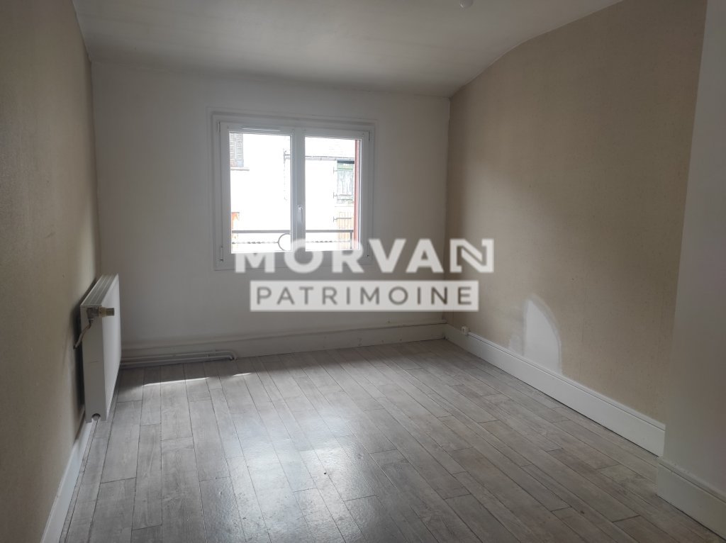 MAISON A VENDRE - CHATEAU CHINON VILLE - 92.43 m2 - 49 900 &euro;