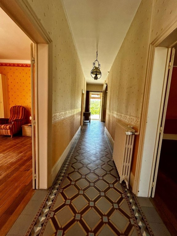 MAISON A VENDRE - CHATILLON EN BAZOIS - 173.12 m2 - 99 000 &euro;