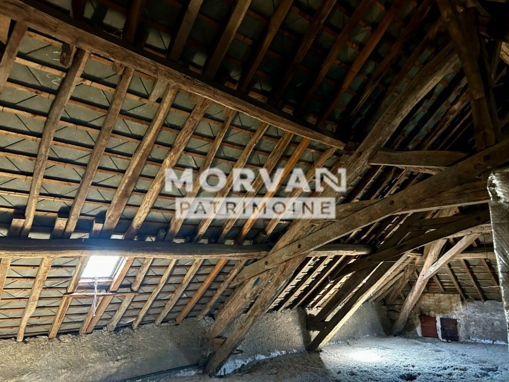 MAISON A VENDRE - CHATILLON EN BAZOIS - 173.12 m2 - 99 000 &euro;