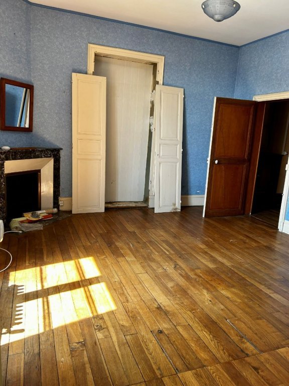 MAISON A VENDRE - CHATILLON EN BAZOIS - 173.12 m2 - 99 000 &euro;