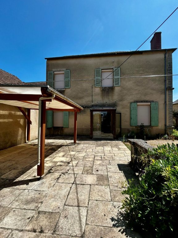 MAISON A VENDRE - CHATILLON EN BAZOIS - 173.12 m2 - 99 000 &euro;