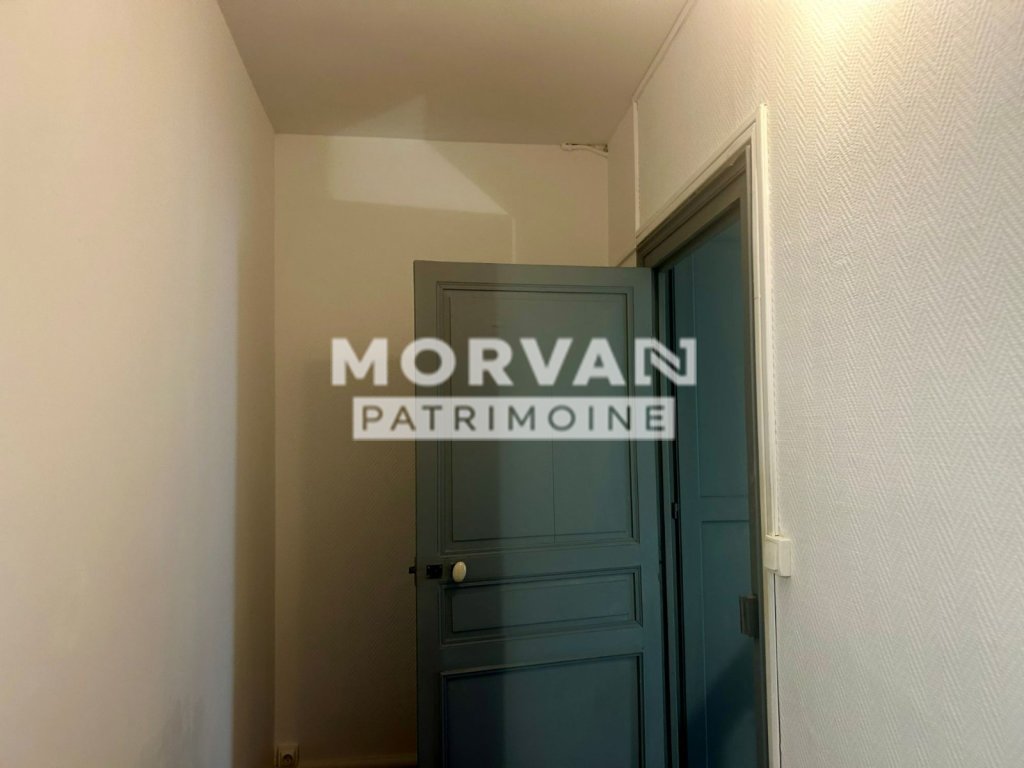 MAISON A VENDRE - CHATILLON EN BAZOIS - 180.38 m2 - 82 000 &euro;