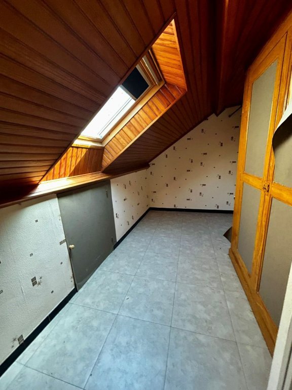 MAISON A VENDRE - CHATILLON EN BAZOIS - 114.95 m2 - 68 000 &euro;