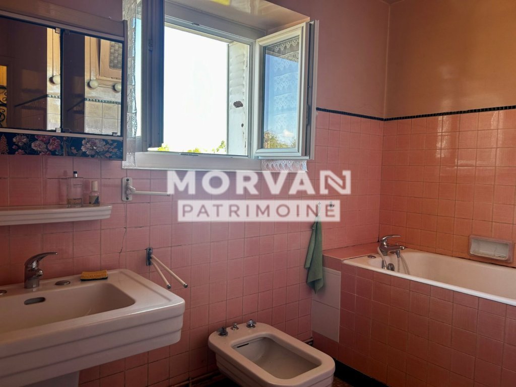 MAISON A VENDRE - CHATILLON EN BAZOIS - 72.94 m2 - 52 000 &euro;