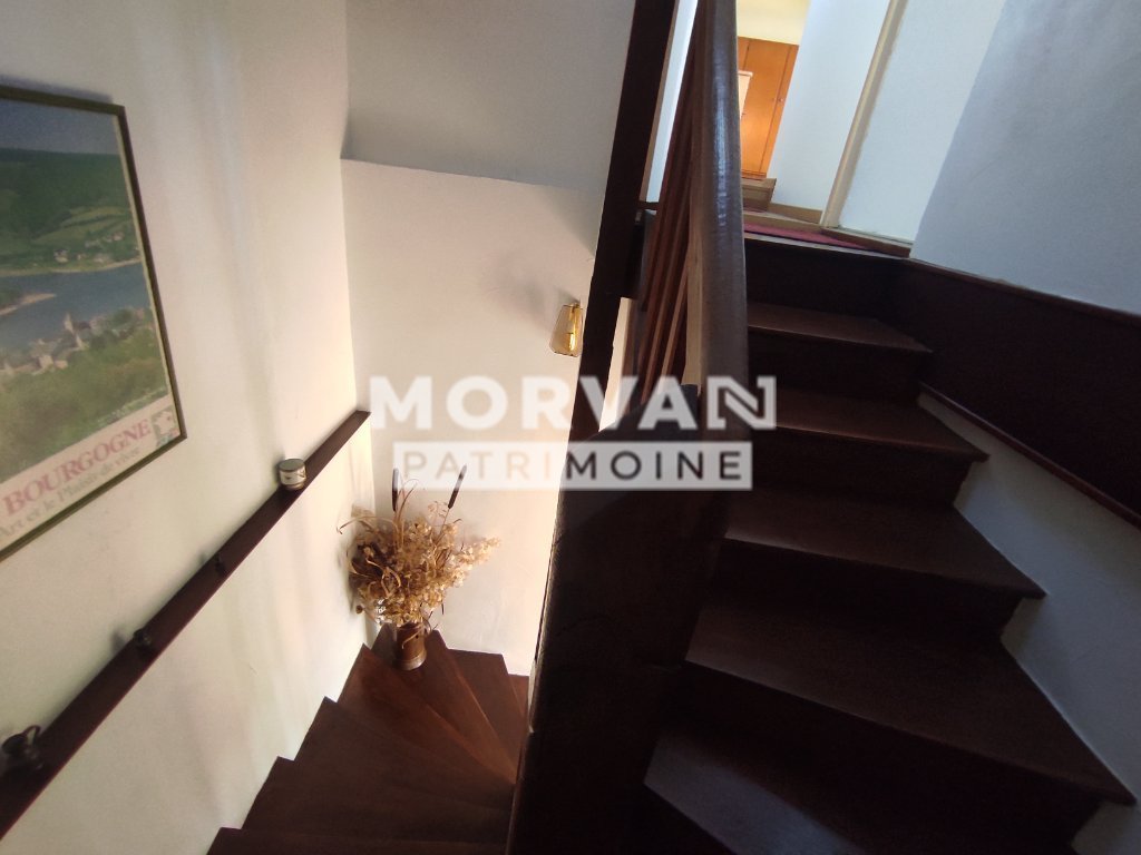 MAISON A VENDRE - CHAUMARD - 218.68 m2 - 336�000�&euro;