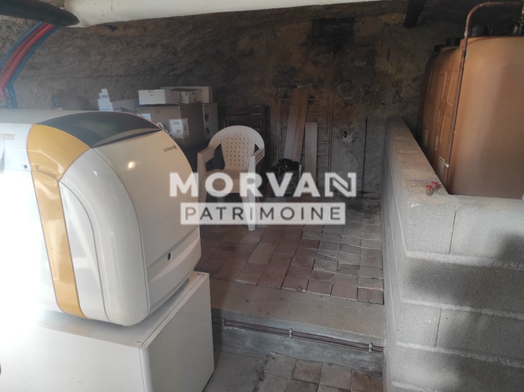 MAISON A VENDRE - CHAUMARD - 218.68 m2 - 336�000�&euro;