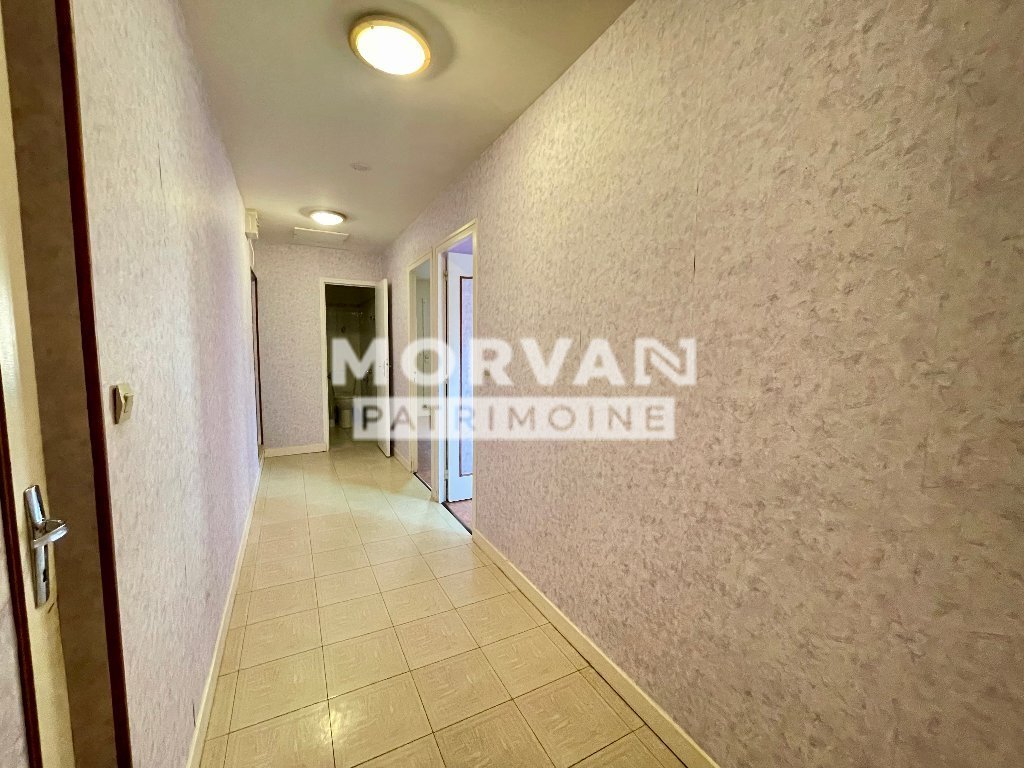 Maison 6 pièces, 4 chambres A VENDRE - MAUX - 138.47 m2 - 88 000 &euro;
