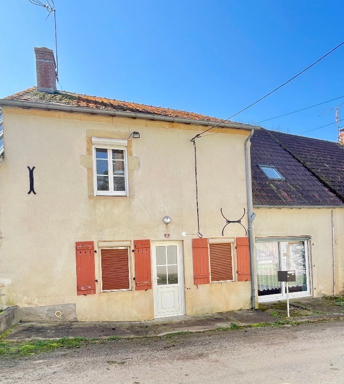 Maison 6 pièces, 4 chambres A VENDRE - MAUX - 138.47 m2 - 88 000 &euro;