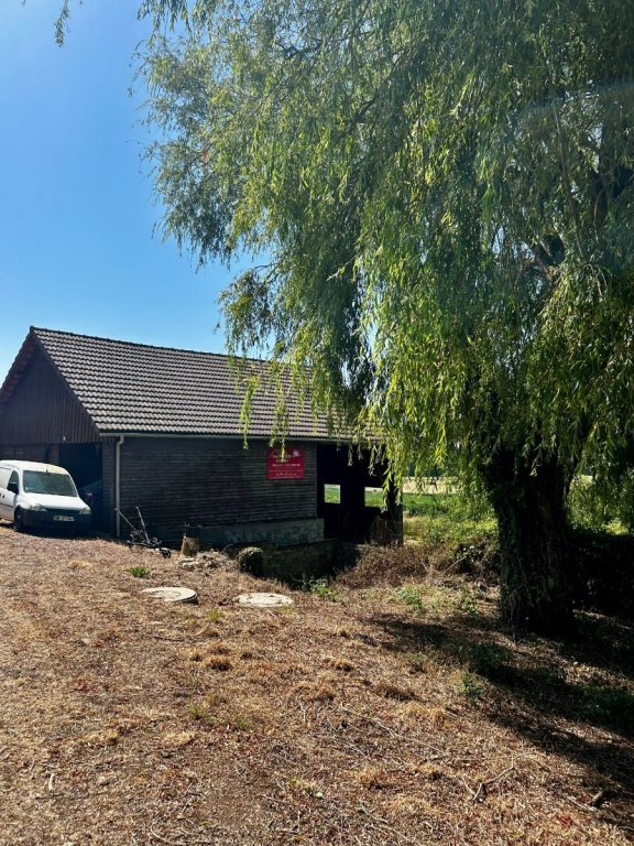 MAISON A VENDRE - MONTAPAS - 185.93 m2 - 120 000 &euro;