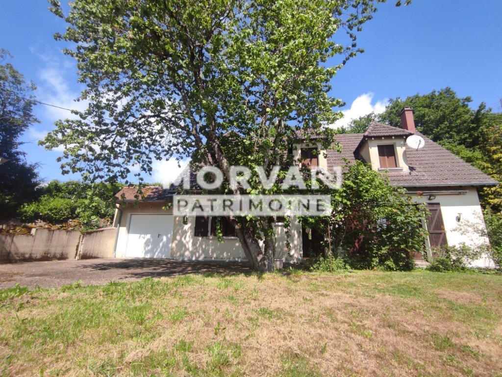 Pavillon sur sous sol complet A VENDRE - MONTIGNY EN MORVAN - 145.97 m2 - 150 000 &euro;