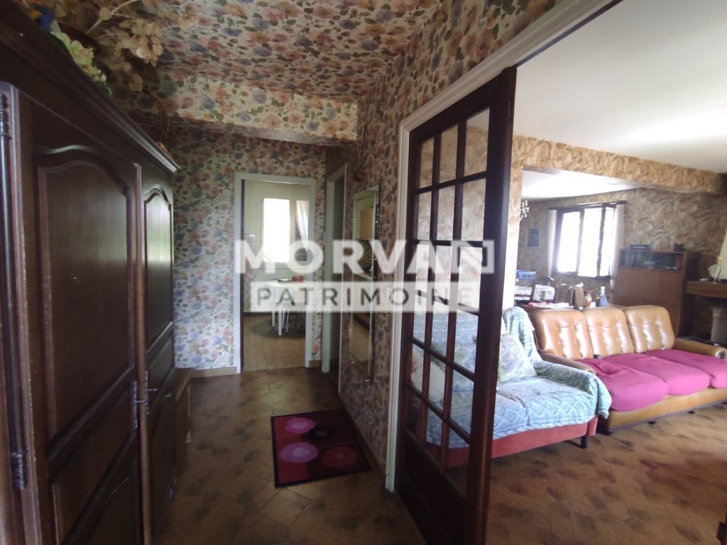 Pavillon sur sous sol complet A VENDRE - MONTIGNY EN MORVAN - 145.97 m2 - 150 000 &euro;