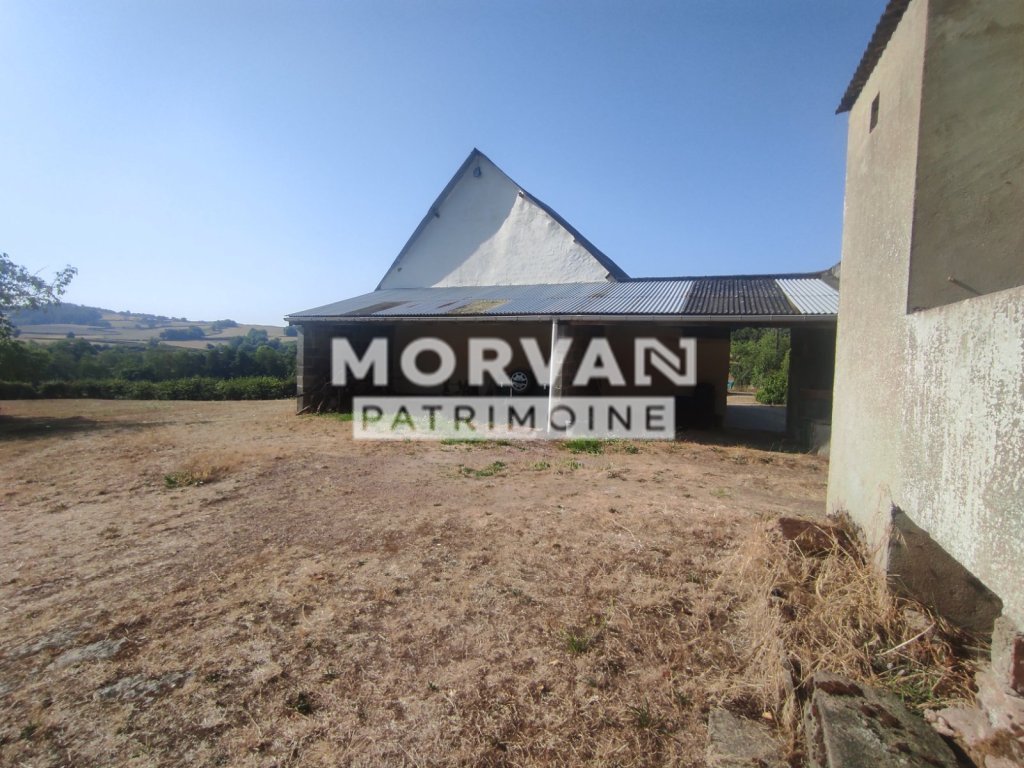 MAISON A VENDRE - MONTIGNY EN MORVAN - 107.08 m2 - 49 500 &euro;
