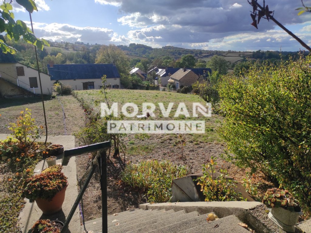 MAISON A VENDRE - MONTIGNY EN MORVAN - 99.38 m2 - 181 000 &euro;