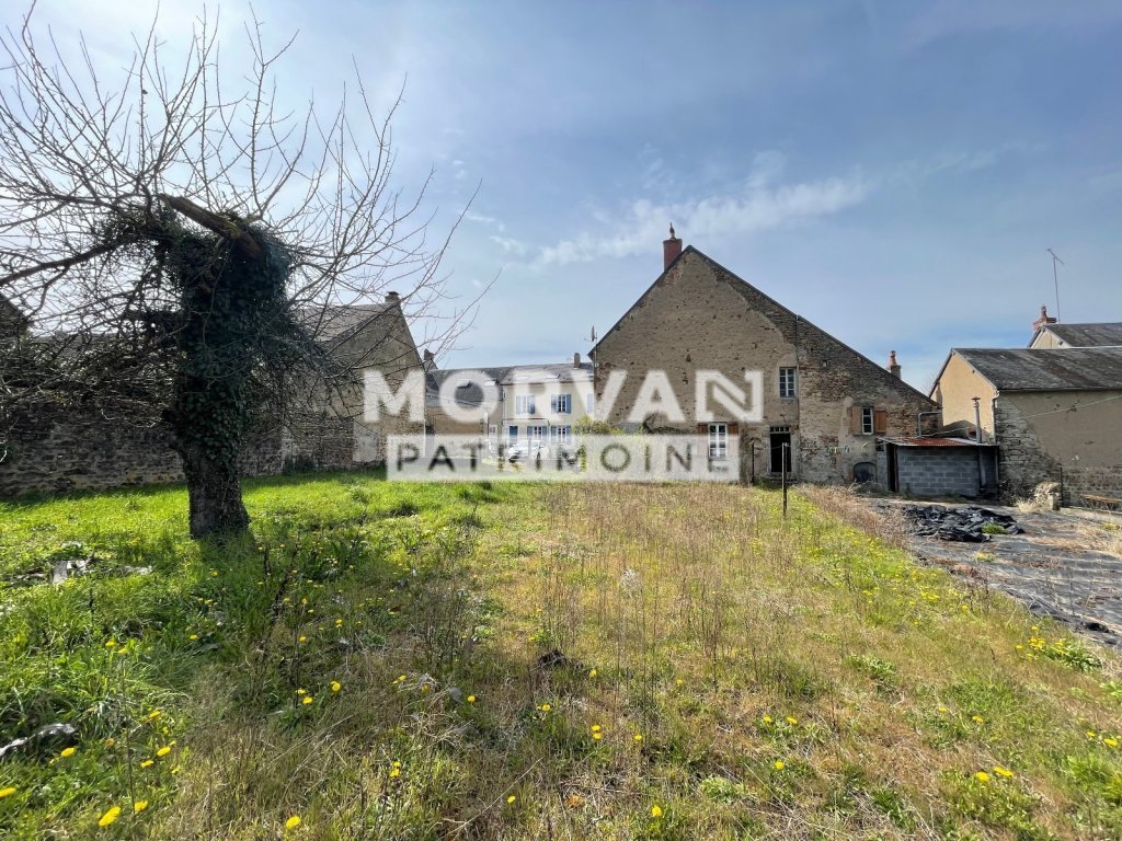 MAISON A VENDRE - MONTREUILLON - 249 m2 - 78 000 &euro;