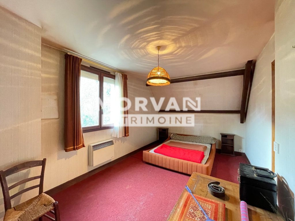 MAISON A VENDRE - MONTREUILLON - 148.73 m2 - 250 000 &euro;