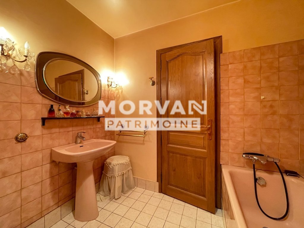 MAISON A VENDRE - MONTREUILLON - 148.73 m2 - 250 000 &euro;
