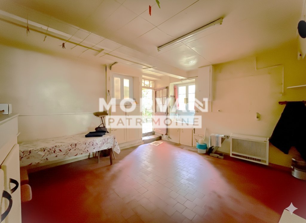 MAISON A VENDRE - MOULINS ENGILBERT - 102.98 m2 - 33�500�&euro;