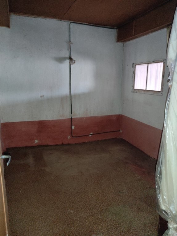 MAISON A VENDRE - MOULINS ENGILBERT - 102.98 m2 - 33�500�&euro;