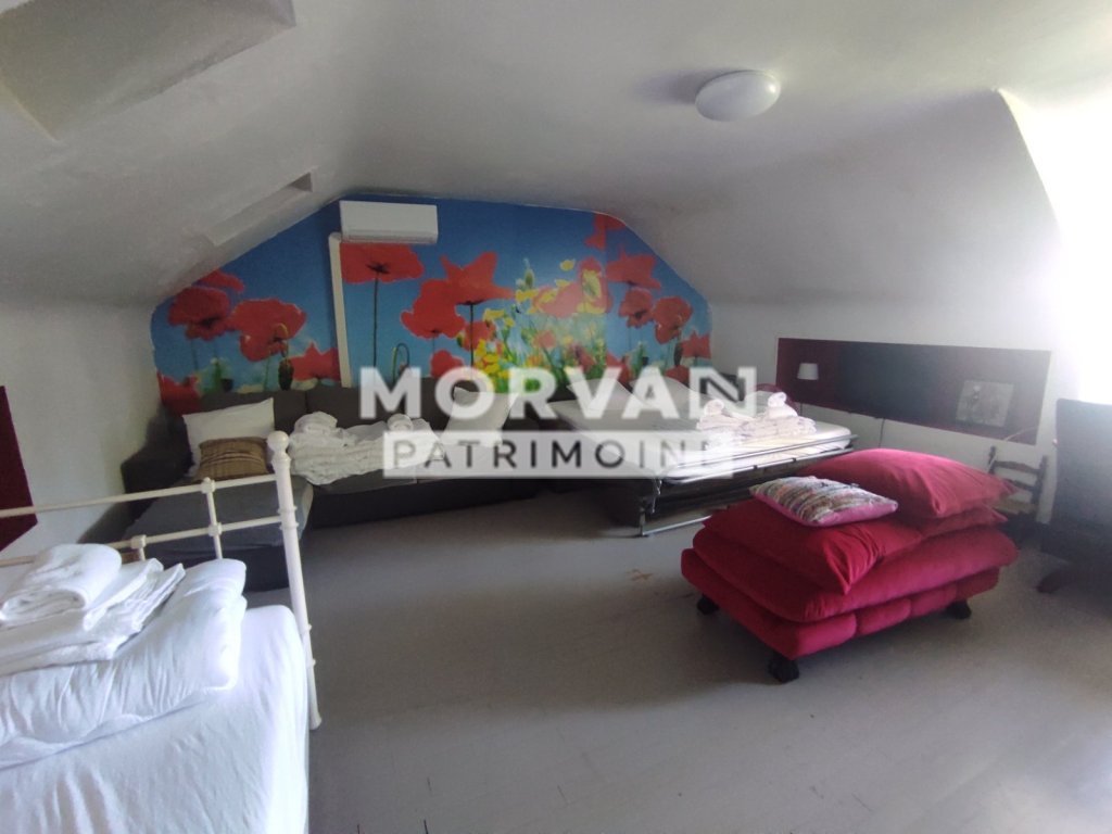 MAISON A VENDRE - MOUX EN MORVAN - 244.04 m2 - 295 000 &euro;