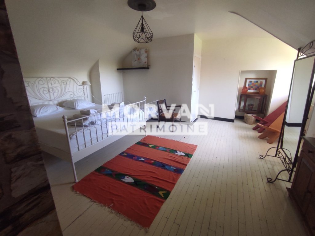 MAISON A VENDRE - MOUX EN MORVAN - 244.04 m2 - 295 000 &euro;