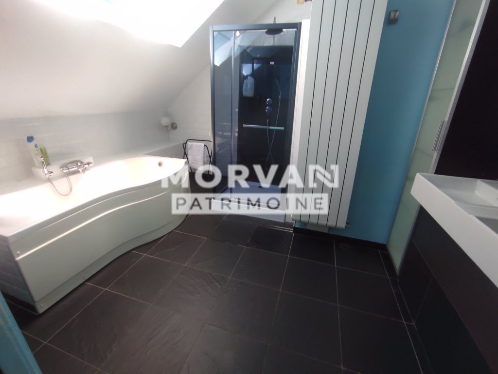 MAISON A VENDRE - MOUX EN MORVAN - 244.04 m2 - 295 000 &euro;